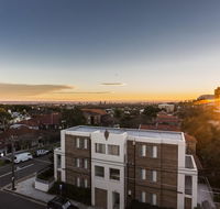 2 Bdrm Art Deco Apt Stroll To Bondi Junction - Rental Cars