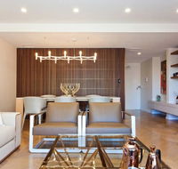 2 Bed Sydney Executive Apt Close to City - Rental Cars