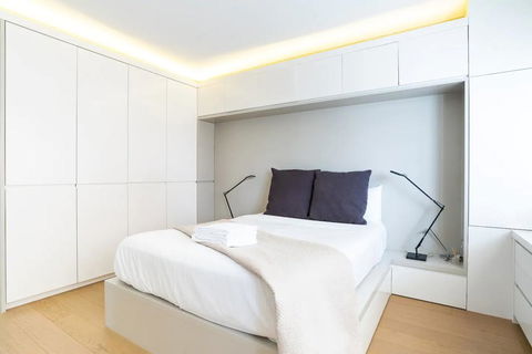 2 Bedroom Apartment With Bay View - Rental Cars 2