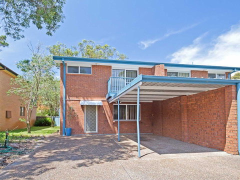 2/10 Catalina Close - Walk To Shoal Bay Beach - Rental Cars 0