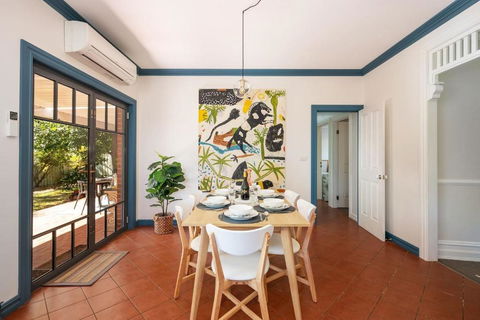 Cavalo - Explore Wine Country From This Art-filled Family Stay - Rental Cars 2