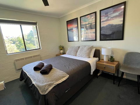 Cobbers Rest - Rental Cars 4