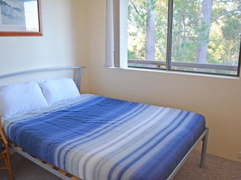 30 'The Commodore' 9-11 Donald Street - Fabulous 3 Bedroom 2 Bathroom 2 Carspaces - Rental Cars 3