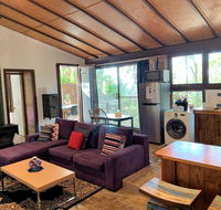 305 Montville - The Artist's Cottage - Rental Cars
