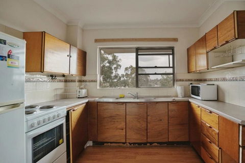 3BR Quiet & Convenient Area Of Parramatta UWS - Rental Cars 1