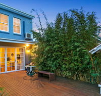 4 Ensuite Chelsea Villa CBD-Airport - Rental Cars