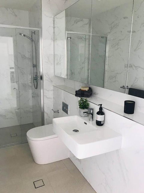 404 Kalina 2 Bedrooms - Rental Cars 3