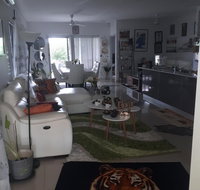 47 Boulter Road - Rental Cars
