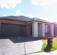 5 Bed 2 Bath big house - Rental Cars