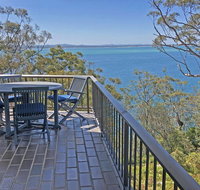 7 'Skyline' 12 Thurlow Avenue - Unit with a WOW factor - Rental Cars