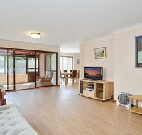 8c Norburn Avenue - great family budget holiday - Rental Cars