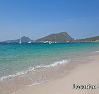 9 'Shoal Bay Beach Apartments' 2 Shoal Bay Road -air conditioning and complex swimming pool - Rental Cars
