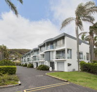 9 Cirrus  Fingal Bay - Rental Cars