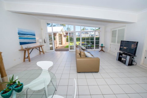 A Foreshore - Salamander Bay - Rental Cars 3