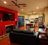 About Time Retreats- Studio Seven - Rental Cars