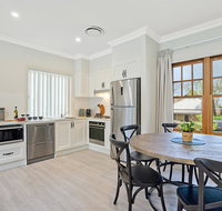 Accommodation Hunter - Adams Street Maitland - Rental Cars
