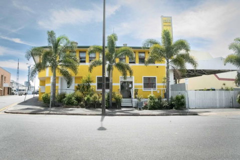 Habitat Backpackers - Rental Cars 0