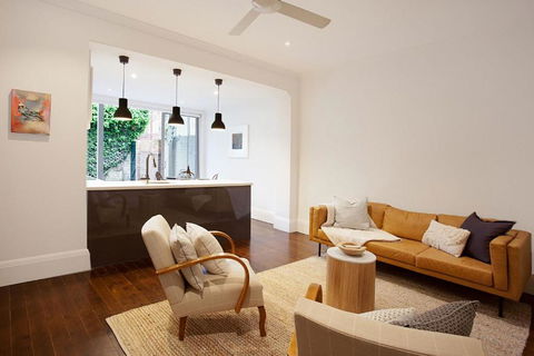 Harbourside Hideaway Double Bay - Rental Cars 0