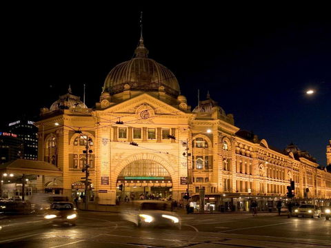 Ibis Budget - Melbourne CBD - Rental Cars 0