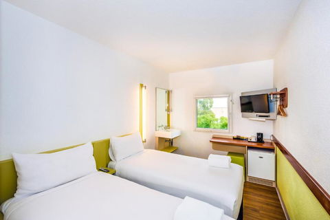 Ibis Budget - Newcastle - Rental Cars 3
