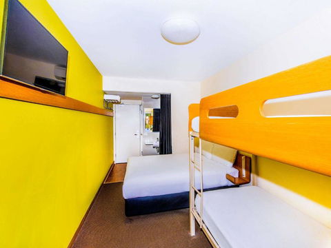 Ibis Budget Sydney Olympic Park - Rental Cars 0