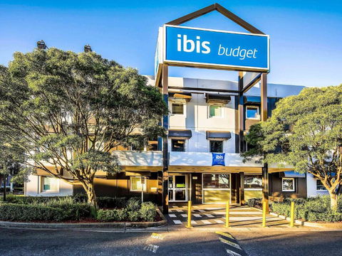 Ibis Budget - St Peters - Rental Cars 0
