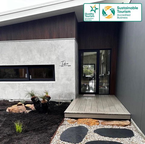 INDICA HEMP HOUSE - Multi Award Winning-Luxury-Eco Designed House-lake Views-hot Tub-Cinema - Rental Cars 0