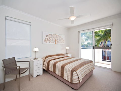 Albacore, Unit 5/12 Ondine Close - Rental Cars 2