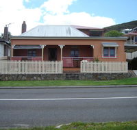 Albany Historic Cottage - Rental Cars