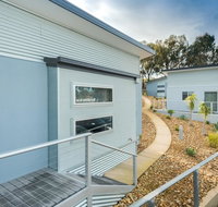 Albury Yalandra Apartment 5 - Rental Cars
