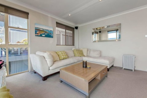 Alcheringa Unit 3 & 4, 32 Sandy Point Road - Rental Cars 1