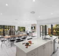 Amaroo Lodge - Rental Cars