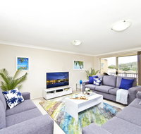 Aqua Lagoon - Great Family Beach Getaway - Rental Cars