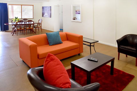 Armidale Motel - Rental Cars 1