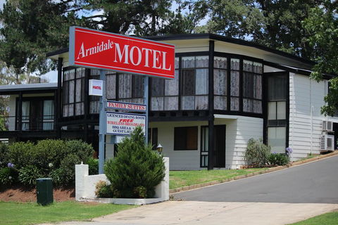 Armidale Motel - Rental Cars 0