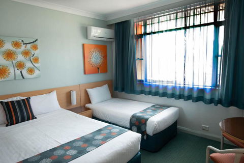 Markets Hotel - Rental Cars 1