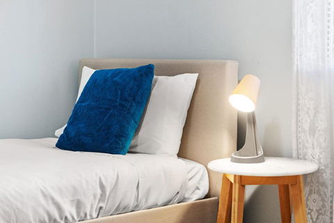 Modern Private Single Room - Centrally Located At Liverpool - Shared Bathroom - Rental Cars 1