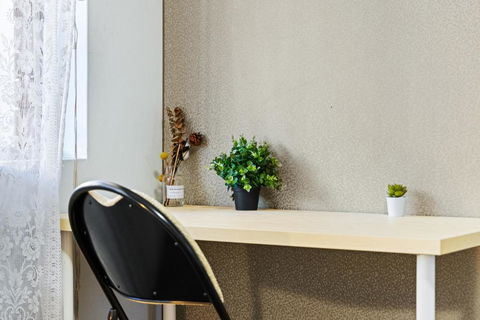 Modern Private Single Room - Centrally Located At Liverpool - Shared Bathroom - Rental Cars 2