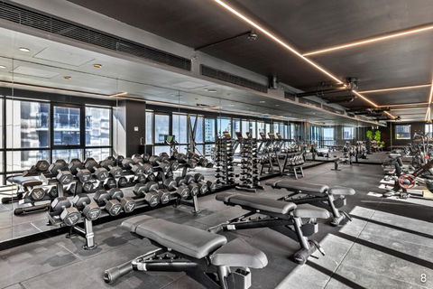NEW Chic Stature Southbank 2 Bd - Rental Cars 1