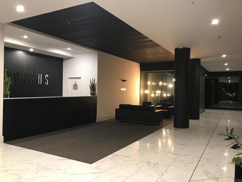 New Luxurious Skyview 2Bedroom Apartment Liverpool - Rental Cars 0