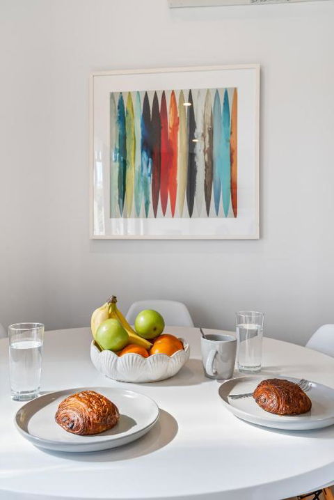 Park Life! Elegant & Sun-Filled 2 Bed 2 Bath Home In Caulfield North - Rental Cars 3