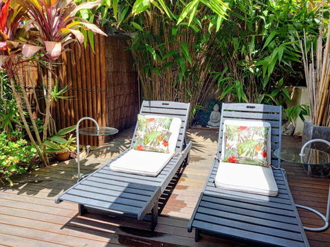 Palm Garden Villa-Apt With Tropical Courtyard At Cronulla Beach - Rental Cars 0