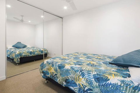 Perfect Haven In Spring Hill 2B1B And Parking - Rental Cars 3