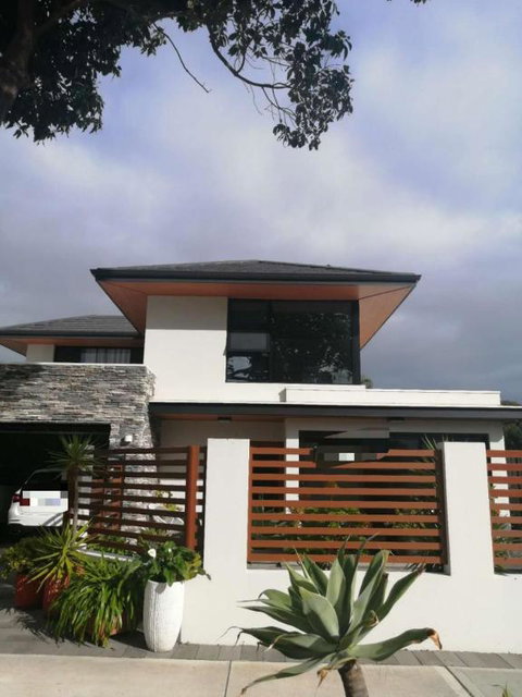 Private & Cosy! Master Bedroom In Perth With Garden View - Rental Cars 3