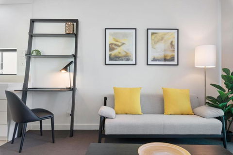 Quattro Apartments - Rental Cars 3