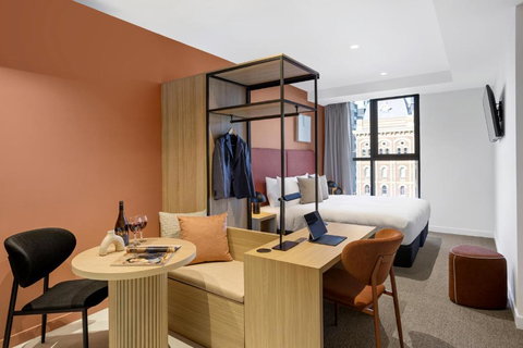 Quest Collingwood - Rental Cars 2