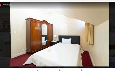 Quiet And Peaceful Perth City Living With Free Parking - Rental Cars 2
