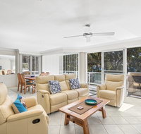 Bagnall Beach Apartments Unit 5-153 Government Rd - Rental Cars