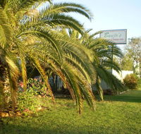 Banjos Overnight And Holiday Units - Rental Cars