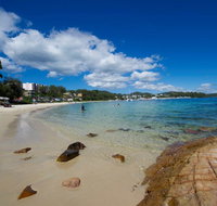 Bay Blue  Nelson Bay- just 3 minutes walk to Flypoint Beach and 10 minutes walk to Little Beach - Rental Cars